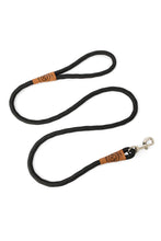 Load image into Gallery viewer, Dog leash in black rope with metal clip and leather features
